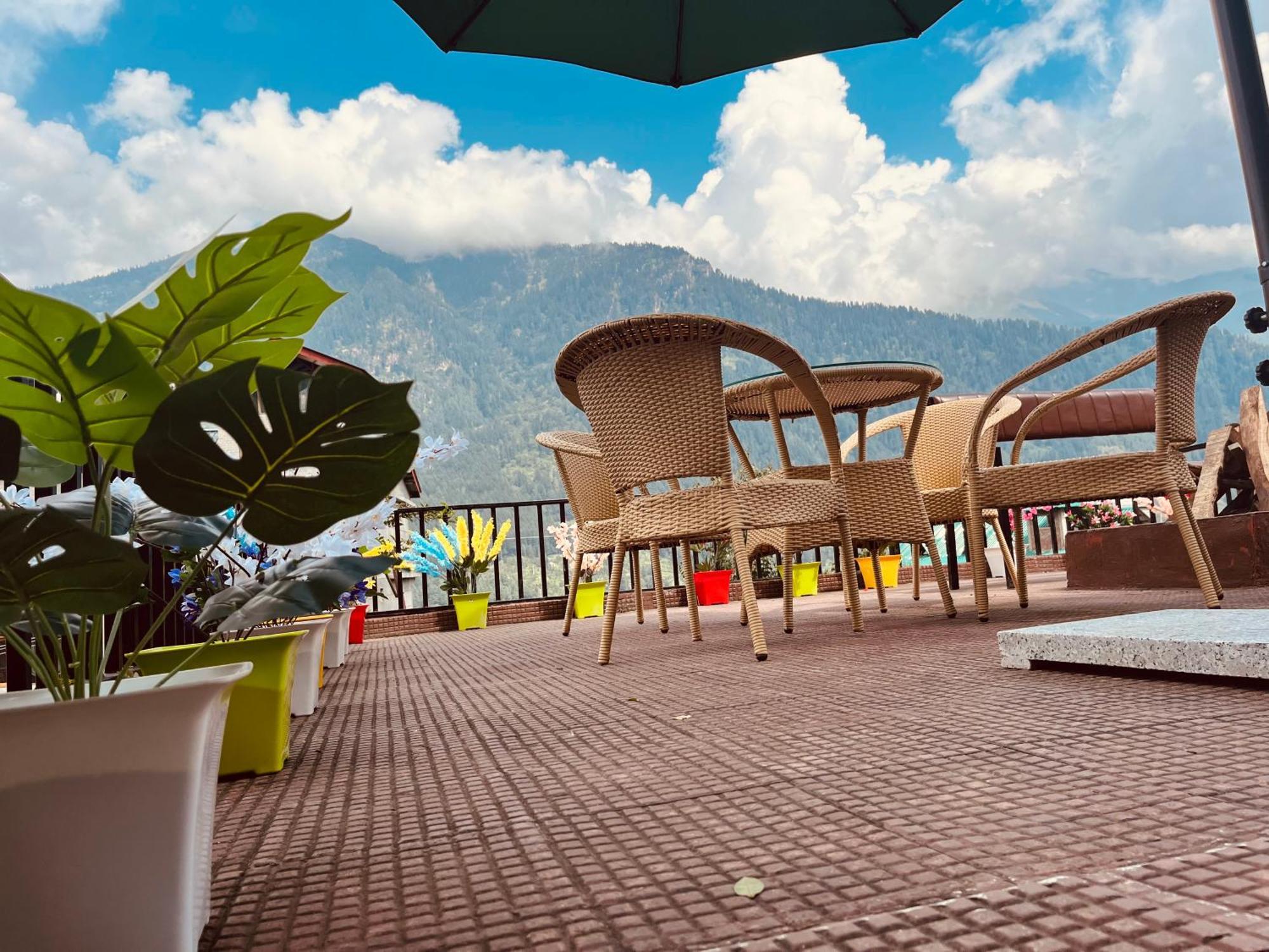 Nature Valley View Resort Manali 2 Bedrooms Luxury Cottages And Valley View Manāli Exterior foto